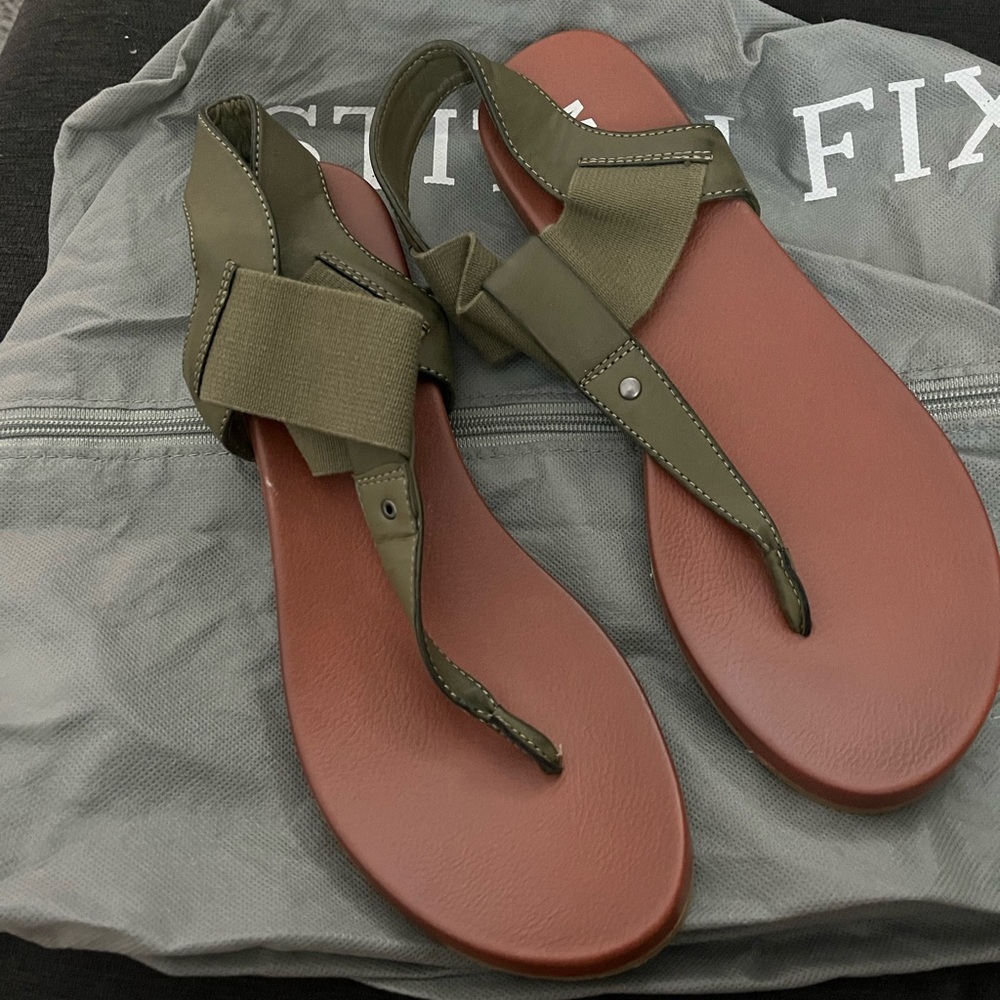 MIA Margi Elastic Strappy Sandal in Brown and Olive Green (Stitch Fix)